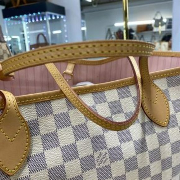 Louis Vuitton Damier Azur MM Rose Ballerine - Picture 9 of 16